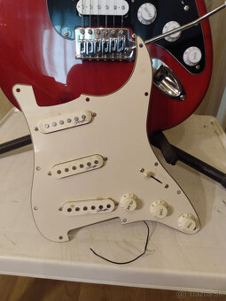 elektricka gitara - 3