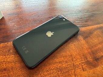 Predam iPhone SE 2020 64GB Black - 3