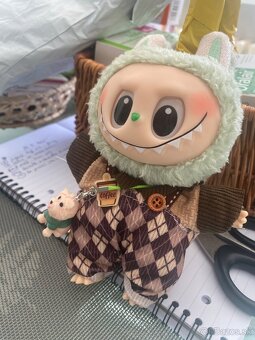 Labubu oblecenie - 3