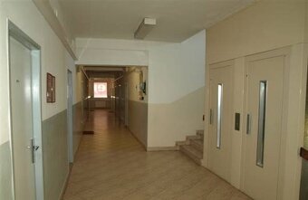 Prenájom - obchodné priestory - Banská Bystrica - 3