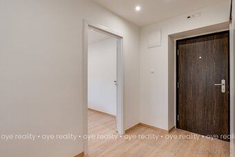 Moderný, čerstvo zrekonštruovaný 1-izbový byt na prenájom v - 3