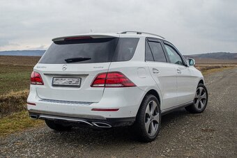 Mercedes-Benz GLE SUV 350d 4matic A/T - 3