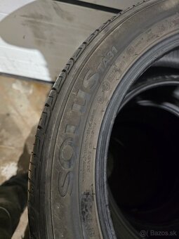 Zánovné Letné Pneu Kumho 215/50 R18 - 3