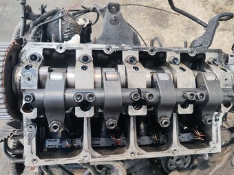 AVF 1.9 TDI 96 KW holo Motor - 3