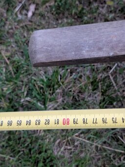 Masívna noha pod stôl - 3