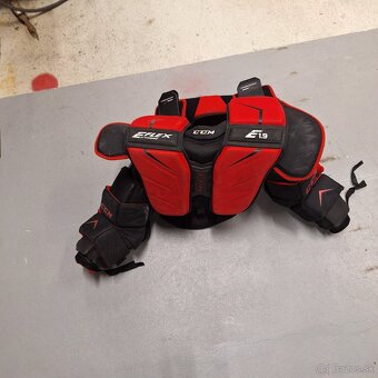 Brankarska vesta ccm E1,9 - 3