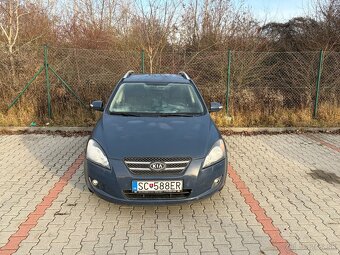 Predam Kia Ceed Combi 1,6 benzin - 3