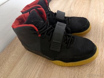 Nike Air Yeezy solar red - 3