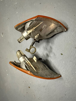 VW Passat B5 predné svetlá a smerovky - 3