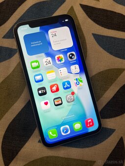 iPhone 11 64GB white - 100% batéria - 3