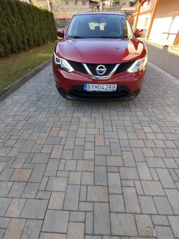 Nissan Qashqai 1,2 DIG-T benzín - 3