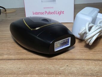 Laserový epilátor Lumify Crystal Pro - 3