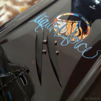 Wakeboard Liquid Force + viazanie Index + prilba Jobe - 3