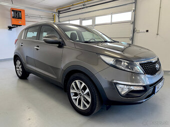 Kia Sportage 1.6 GDI 99 kW rv.11/2014 koupeno v čr 2 majitel - 3