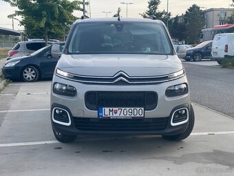 Rodinné auto Citroen Berlingo BlueHDi 130 S&S Shine M, DPH - 3