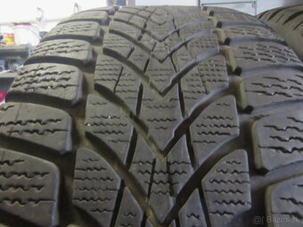 R17 zimná sada MERCEDES C rozteč 5x112 225/50r17 DUNLOP - 3
