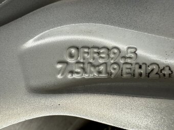 R19 ZIMNÍ KOLA LANDROVER DISCOVERY 5X120 255/60/19 - 3