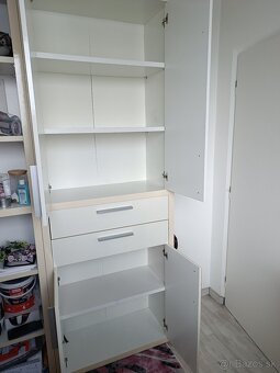 Darujem kancelársku skriňu za odvoz - 3