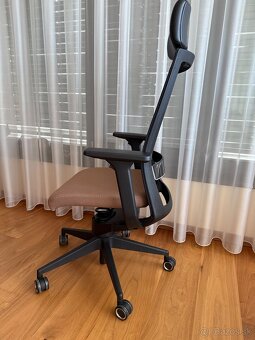 Adapctic zdravotná stolička pár krát použitá - 3