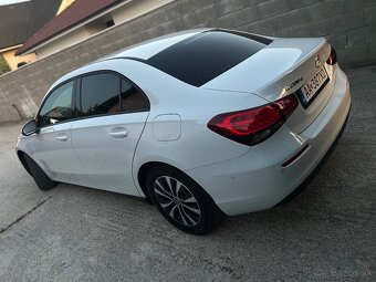 Mercedes A200d - 3