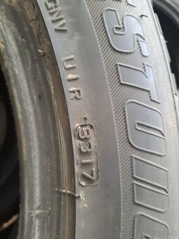 Predam 3 ks zimne pneu Bridgestone 235/50R19 99H - 3