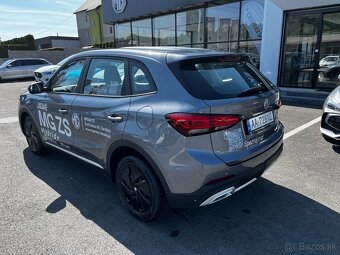 MG ZS hybrid+ Essential AT - 3