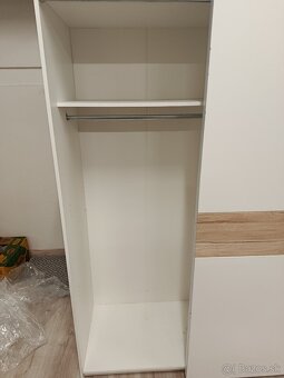 Predám ROZOBERATEĽNÚ skriňu - 3