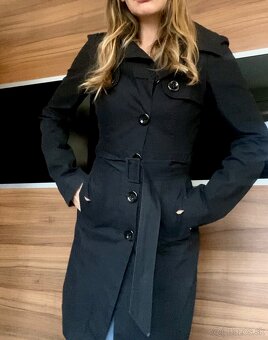 Dámsky čierny trenčkot, plášť - 3