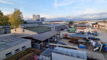 Zastavané plochy-pozemky a stavby - 3