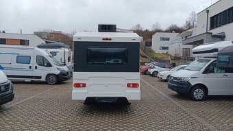 Volkswagen  Tansporter Freedom Motorhome - 3