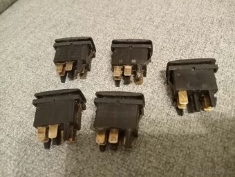 Prepínače  na elektrické okná Golf 2 mk2 - 3