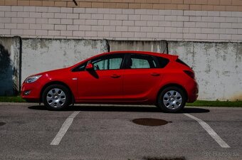Opel Astra 1.4 ecoFLEX Cosmo - 3