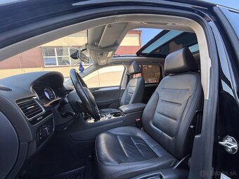 Volkswagen Touareg 3.0tdi facelift webasto pano ťažné - 3