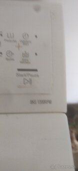 Predám práčku Elektrolux 1200 otáčok na náhradné diely. Asi - 3