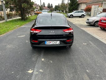 Predam Hyundai I30 Fastback - 3