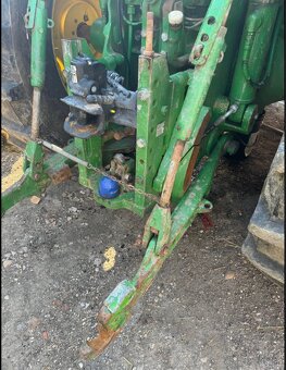 Predám traktor Jhon Deere 8200 - 3