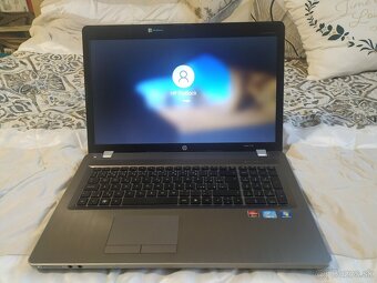 HP ProBook. Intel - i5. 8 GB. 17,3"HD+.640 GB. - 3