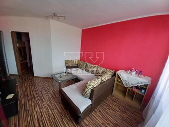 1 izbový byt blízko centra s nádherným výhľadom v NMnV - 3