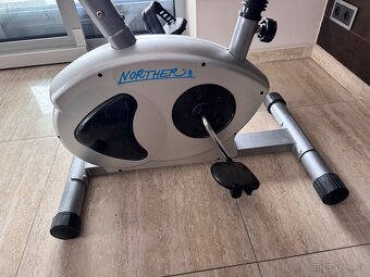 Stacionárny bicykel, rotopéd - 3