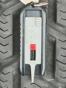 Sebring SUV SNOW 235/55/r19 zimné - 3