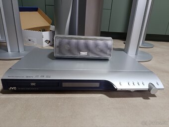 Predam domace kino JVC - 3