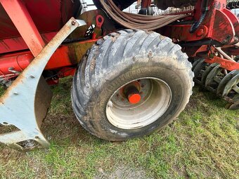 Kuhn Fastliner 6000 - 3