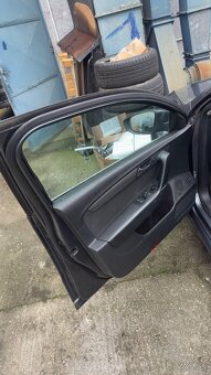 Dvere Passat B7 - 3