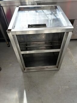 podstavec pod konvektomat - 3