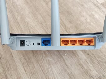 Predám WiFi router TP-Link Archer C20 AC750 - 3