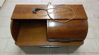 Starý gramofón Supraphon SL 18 - 3