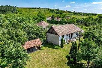 Na predaj idylický 2-izbový vidiecky dom v obci Hídvégardó - 3