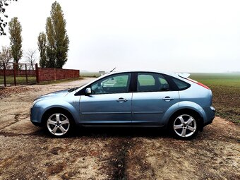 Predám Ford Focus 2 Ghia - 1.8TDCi 85kW - PO SERVISOCH - 3