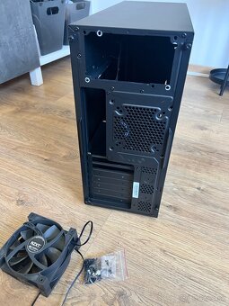 PC skrinka Cooler Master Force 500 ATX - 3
