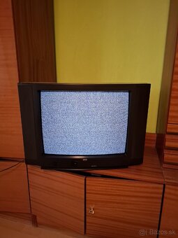 Retro televízor ORAVA s ovládačom - 3